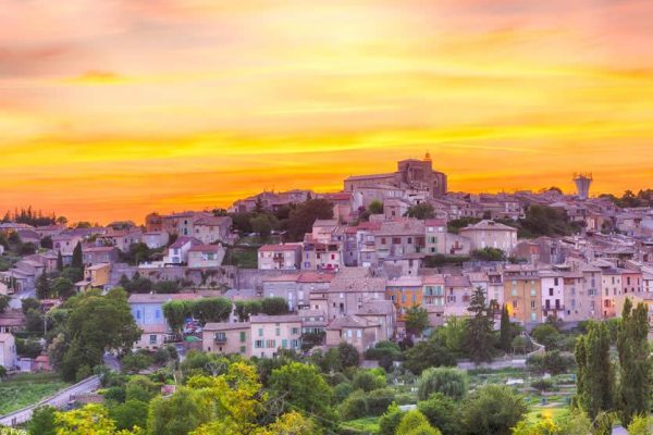 01-village-valensole-haute-provence
