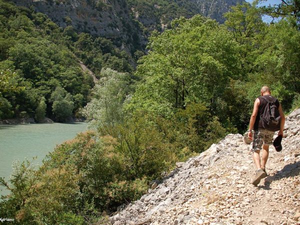 provence-randonnee-sentier-des-pecheurs_020